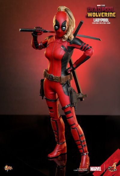 MMS747 死侍与金刚狼 女死侍