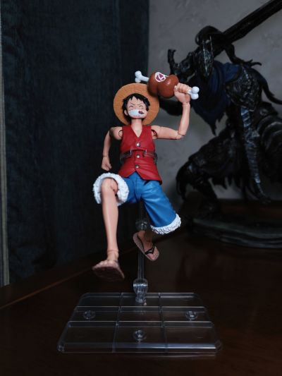 S.H.Figuarts   蒙奇·D·路飞-冒险的序幕-