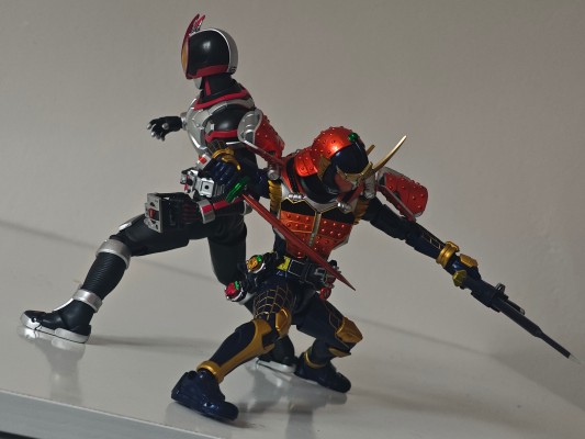 S.H.Figuarts（真骨雕制法）假面骑士铠武 橙子武装