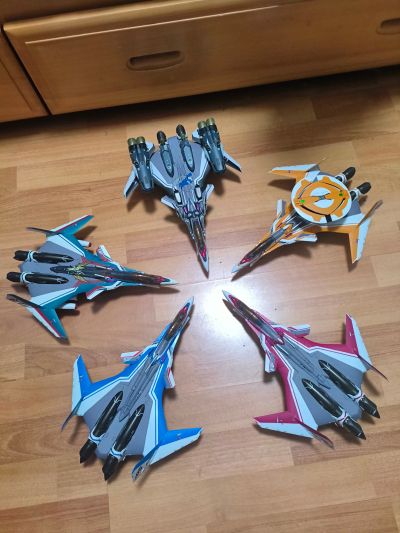 DX超合金 超时空要塞Δ VF-31E 齐格菲（查克·马斯坦格机）