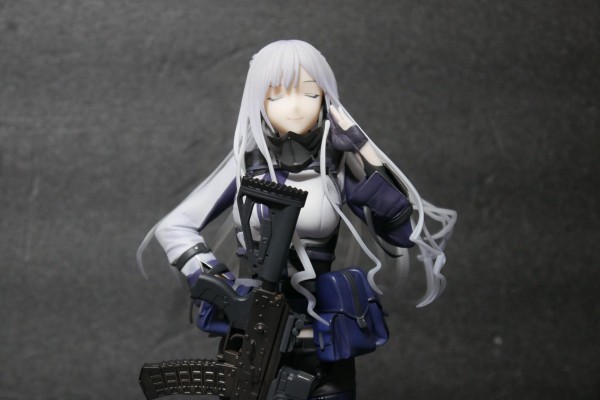 少女前线 AK-12
