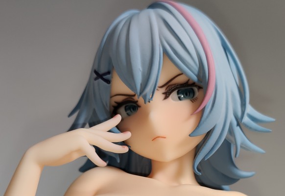 肉感少女 一脸轻蔑的学校泳装丝袜间宫桑