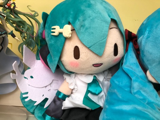 可爱软绵绵玩偶 初音未来 16周年纪念款  L尺寸