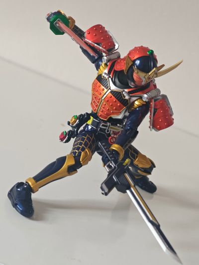 S.H.Figuarts（真骨雕制法）假面骑士铠武 橙子武装