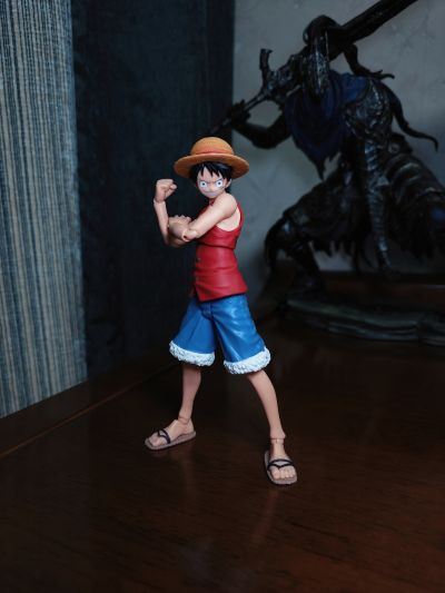 S.H.Figuarts   蒙奇·D·路飞-冒险的序幕-