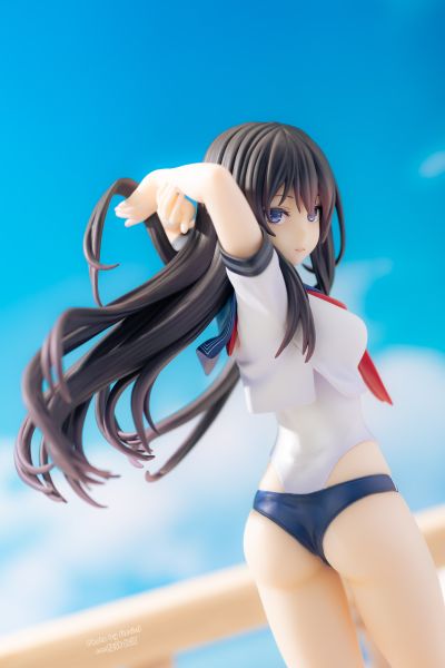 白峰莉花