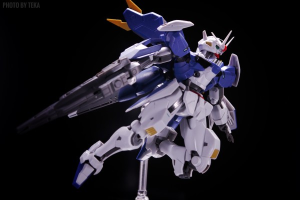 ROBOT魂＜机动战士系列＞    XVX-016RN  风灵高达（改修型） 剧中版~寂静零号~