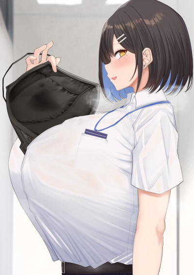 Dawn小姐的大胸罩