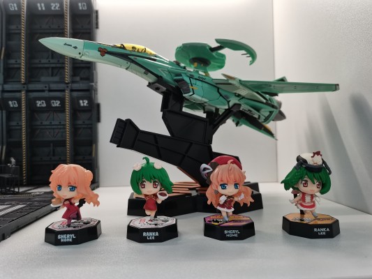 超时空要塞7 1/60 完全変形 VF-19改 Fire Valkyrie