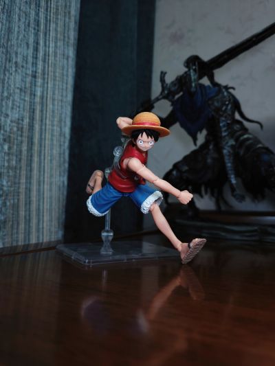 S.H.Figuarts   蒙奇·D·路飞-冒险的序幕-