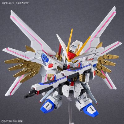 SD高达 CROSS SILHOUETTE 非凡强袭自由高达