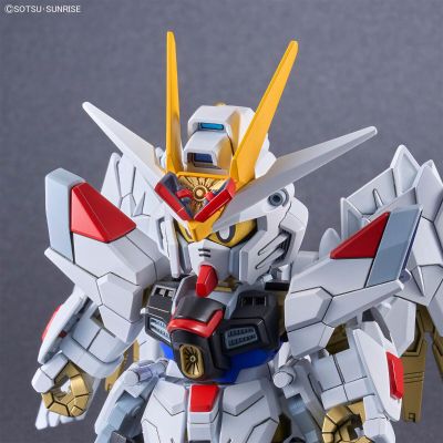 SD高达 CROSS SILHOUETTE 非凡强袭自由高达