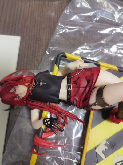 明日方舟 史尔特尔 自由//失效