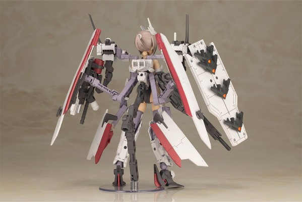 机甲少女 初云