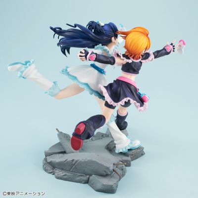 Lucrea 光之美少女 黑天使 与 白天使