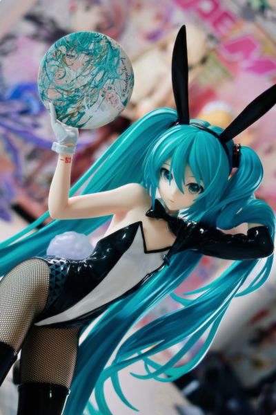 B-style 初音未来 兔女郎 三目YYB版