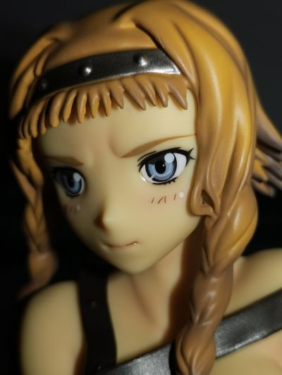 女皇之刃 蕾娜 2P Color Ver.