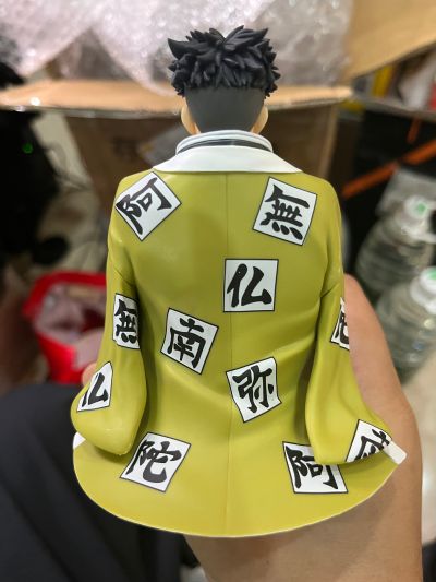 压泡面 鬼灭之刃 动画版 悲鸣屿行冥