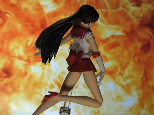 S.H.Figuarts  水兵火星-动画配色-