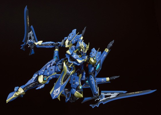 MODEROID 骑士&魔法 DX尺寸 伊迦尔卡