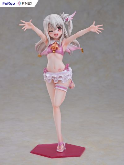 魔法少女伊莉雅 伊莉雅丝菲尔・冯・爱因兹贝伦 泳装