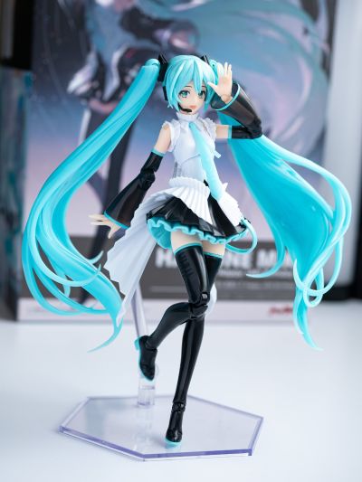 PLAMATEA 初音未来 16周年纪念款