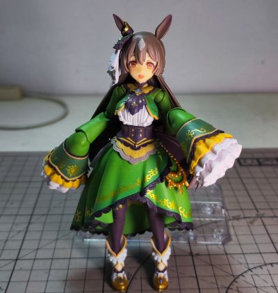S.H.Figuarts 赛马娘 闪耀！优俊少女 里见光钻