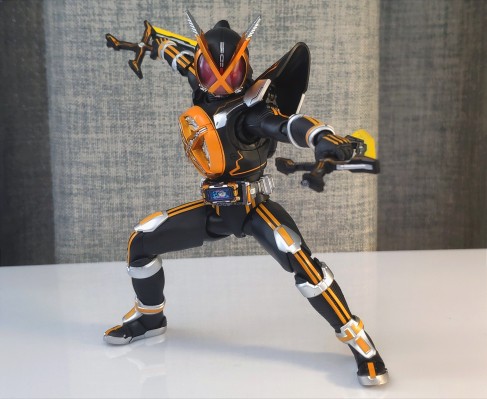 S.H.Figuarts(真骨雕制法)    假面骑士次世代凯撒（暂译）