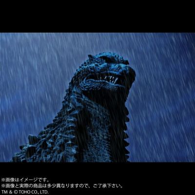 东宝30厘米系列 酒井祐司造型杰作 哥斯拉（2002）暴风雨中攻防