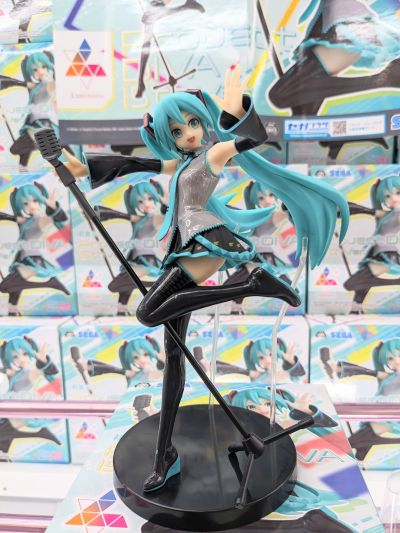 初音未来歌姬计划MEGA39’s Luminasta “初音未来”歌姬计划15周年纪念款