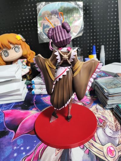 OVERLORD 艾多玛·巴西丽莎·泽塔
