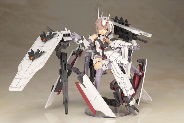 机甲少女 初云