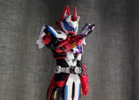 S.H.Figuarts   假面骑士娜猫 节拍形态
