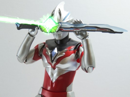 S.H.Figuarts 亚刻奥特曼