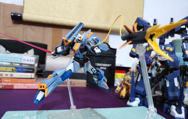 HG 1/144 决斗迅雷高达