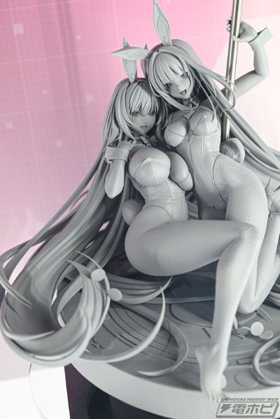 胜利女神：妮姬 诺亚尔+布兰儿 兔女郎 X 777