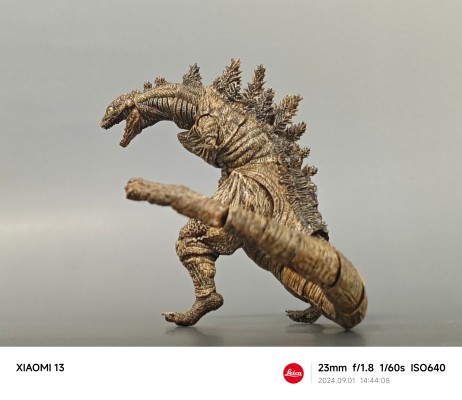 S.H.MonsterArts 新哥斯拉 哥斯拉（2016）第二形态与第三形态 哥斯拉官方商城限定配色