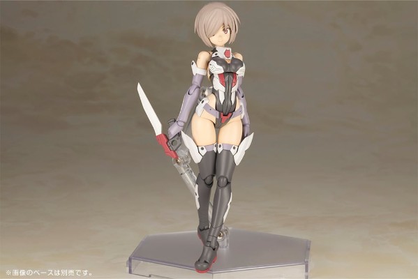 机甲少女 初云