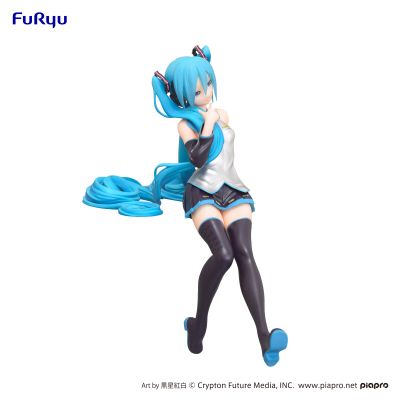 初音未来 压泡面人偶