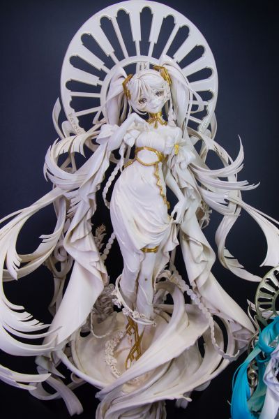 初音未来 feat. 米山舞