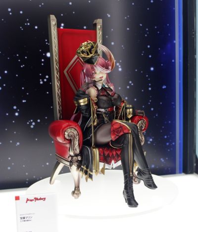 hololive 宝钟玛琳 三十路服装