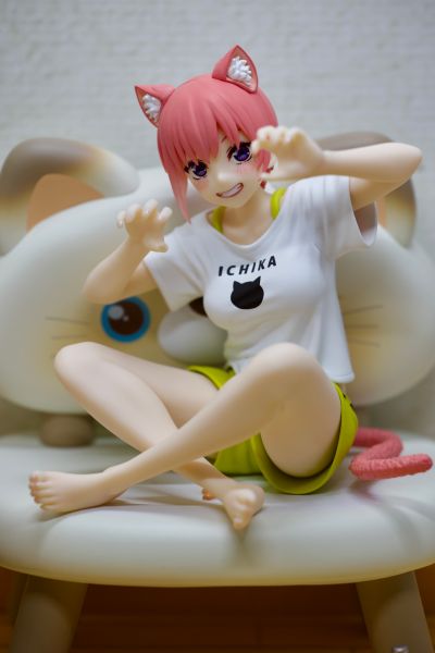 Desktop Cute 五等分的新娘∬ 中野四叶~猫咪居家服~