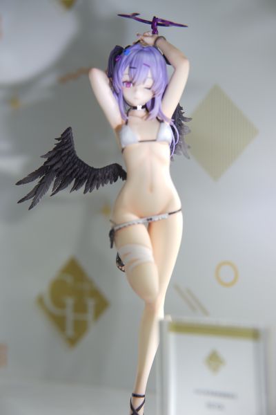 NIYA 泳装