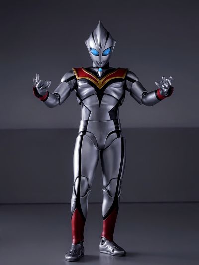 S.H.Figuarts（真骨雕制法）假迪迦/邪恶迪迦