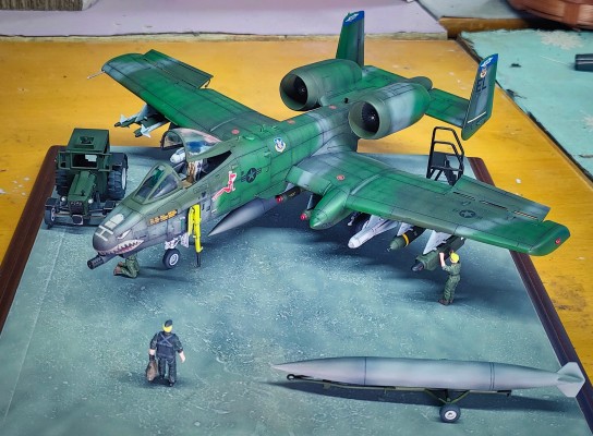 1376  1/72 A-10 A/C 雷电II 海湾战争