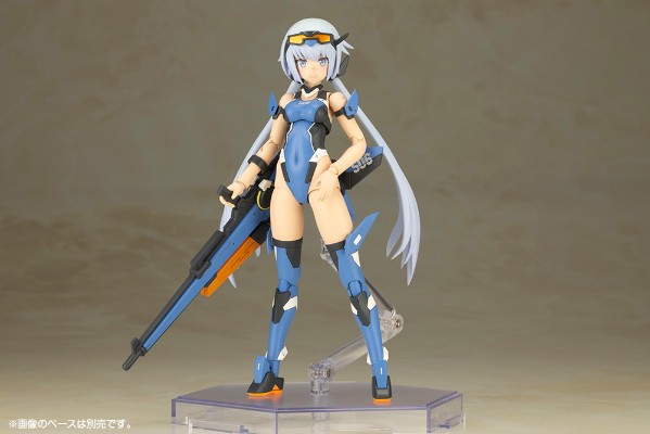 机甲少女 短剑 泳装