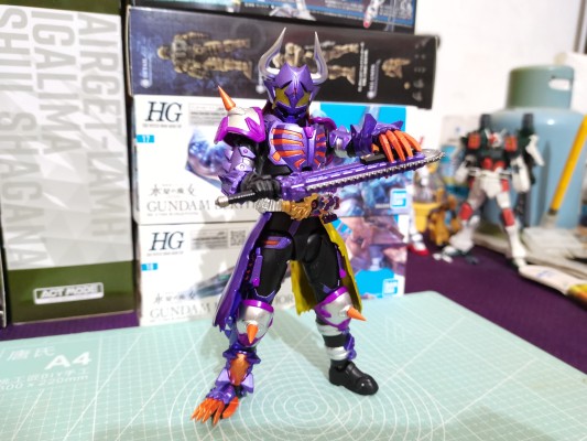 S.H.Figuarts 假面骑士霸牛 火旺僵尸形态