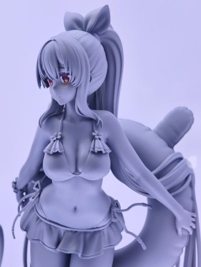 白兔Rosu 泳装 1/7正比例手办
