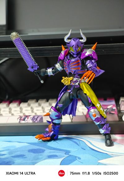 S.H.Figuarts 假面骑士霸牛 火旺僵尸形态