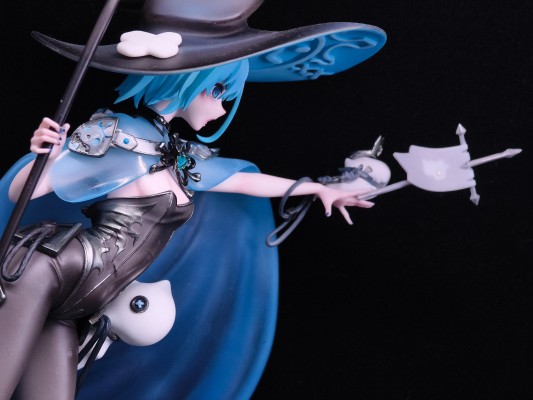 章鱼魔女